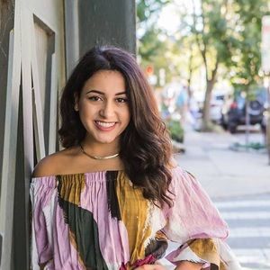 Meet your Posher, Nicole